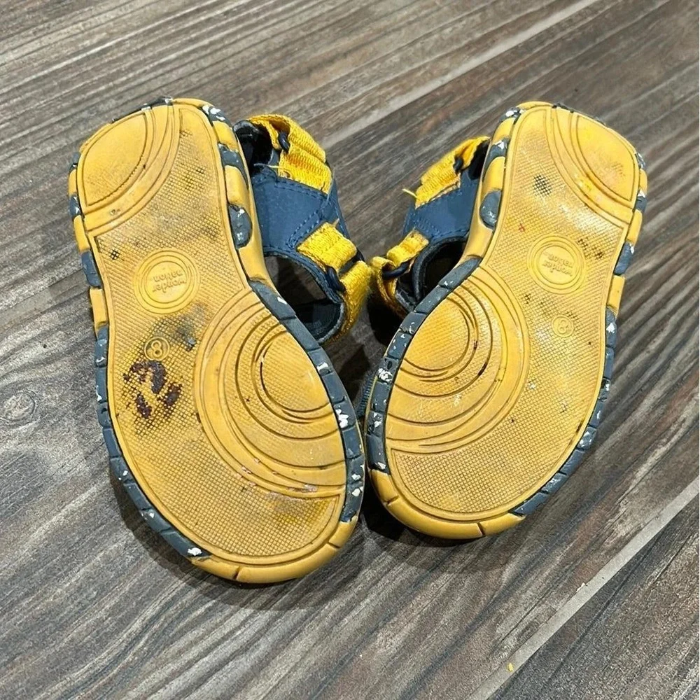 Boys Size 8 Toddler Blue Yellow‎ Strappy Sporty Sandals